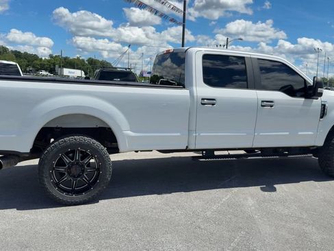 Used 2017 Ford F250 XL w/ Power Equipment Group AWD/4WD image 7