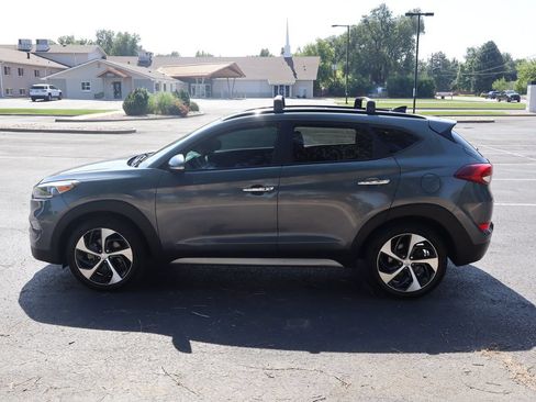 Used 2017 Hyundai Tucson Limited w/ Limited Ultimate Package 03 AWD/4WD image 9