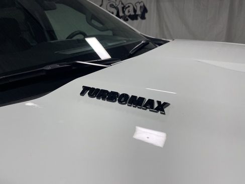 New 2025 Chevrolet Silverado 1500 Custom w/ LPO, Dark Essentials Package image 10