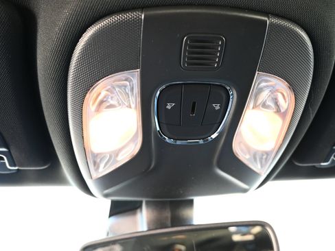New 2026 Jeep Compass Latitude AWD/4WD image 16
