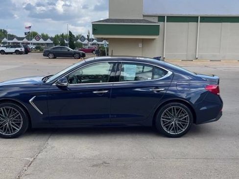 Used 2019 Genesis G70 2.0T Advanced w/ Prestige Package AWD/4WD image 5