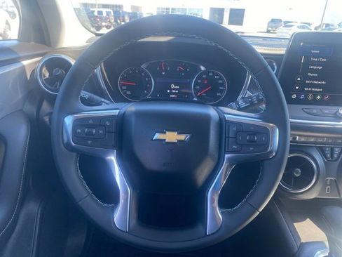 Used 2025 Chevrolet Blazer LT w/ Midnight/Sport Edition image 15