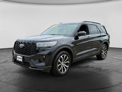 Used 2025 Ford Explorer ST-Line