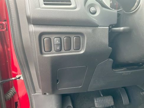 Used 2024 Mitsubishi Outlander Sport ES AWD/4WD image 18