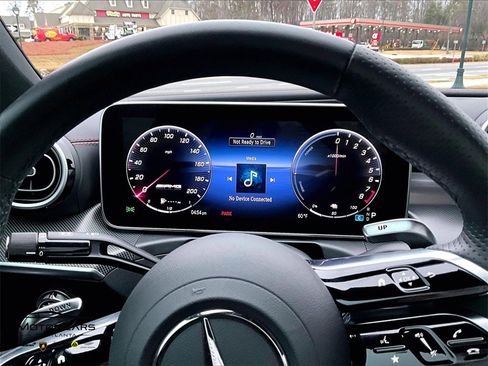 Used 2024 Mercedes-Benz C 63 AMG S image 19