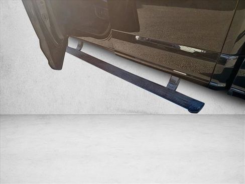 Used 2020 Ford F150 Platinum w/ Equipment Group 701A Luxury image 9