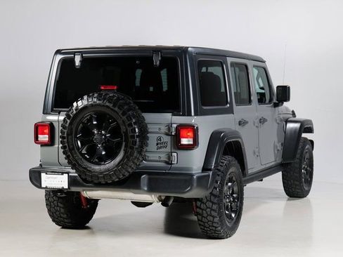 Used 2022 Jeep Wrangler Unlimited Sport image 2
