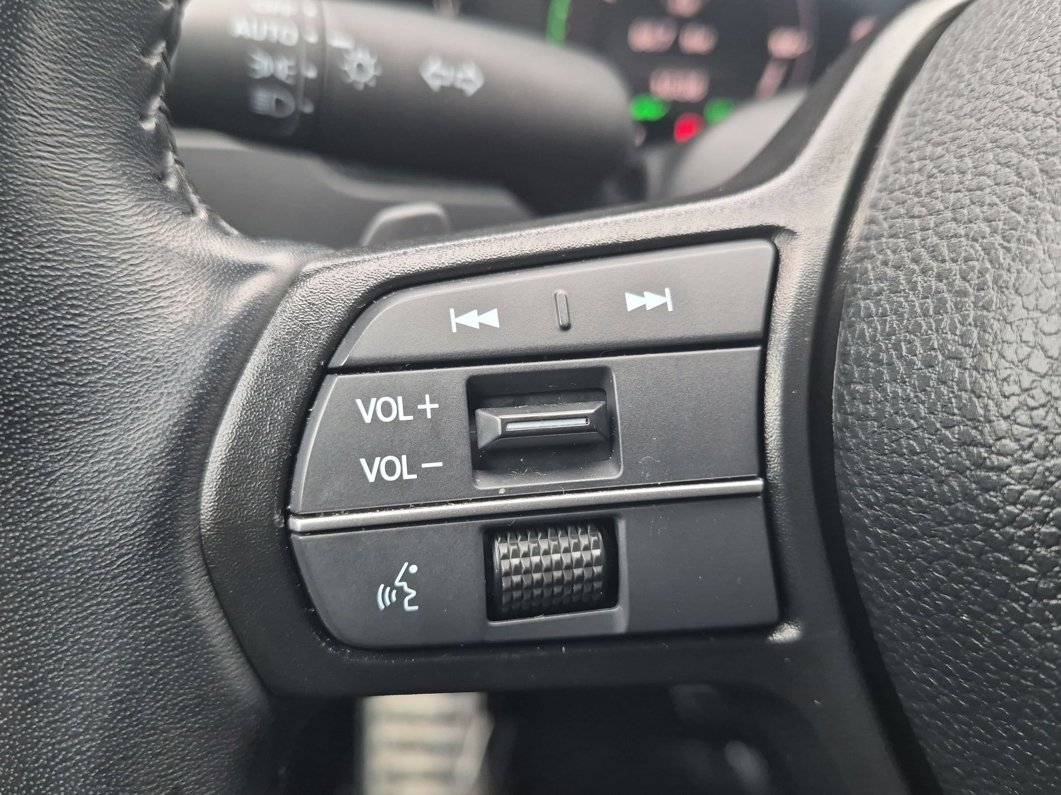 Used 2025 Honda Accord Sport image 14