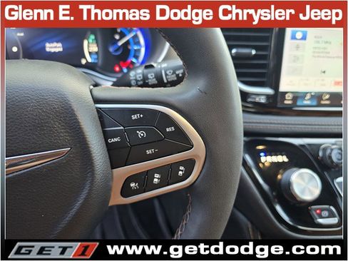 Used 2024 Chrysler Pacifica Pinnacle image 18