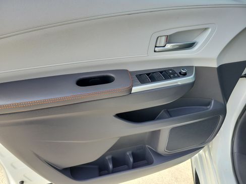 Used 2022 Toyota Sienna XSE FWD image 25