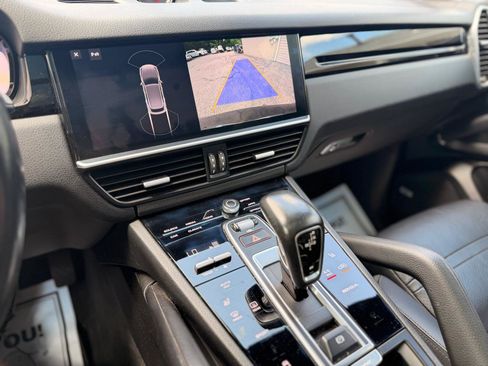 Used 2019 Porsche Cayenne AWD/4WD image 31