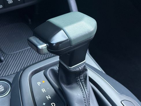 Used 2025 Kia K4 EX image 20