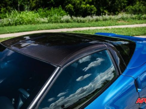 Used 2010 Chevrolet Corvette ZR1 RWD image 32