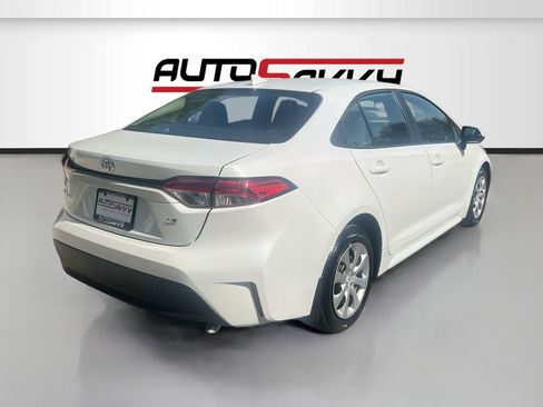 Used 2026 Toyota Corolla LE FWD image 7