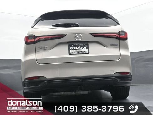 Used 2024 MAZDA CX-90 Plug-In Hybrid w/ Preferred AWD/4WD image 18