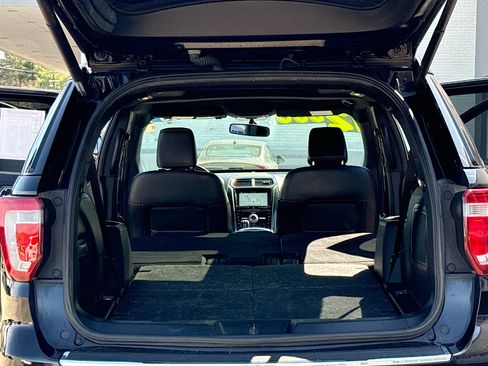 Used 2018 Ford Explorer Limited AWD/4WD image 7