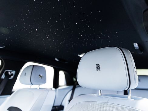 Used 2022 Rolls-Royce Ghost w/ Ghost Package image 35