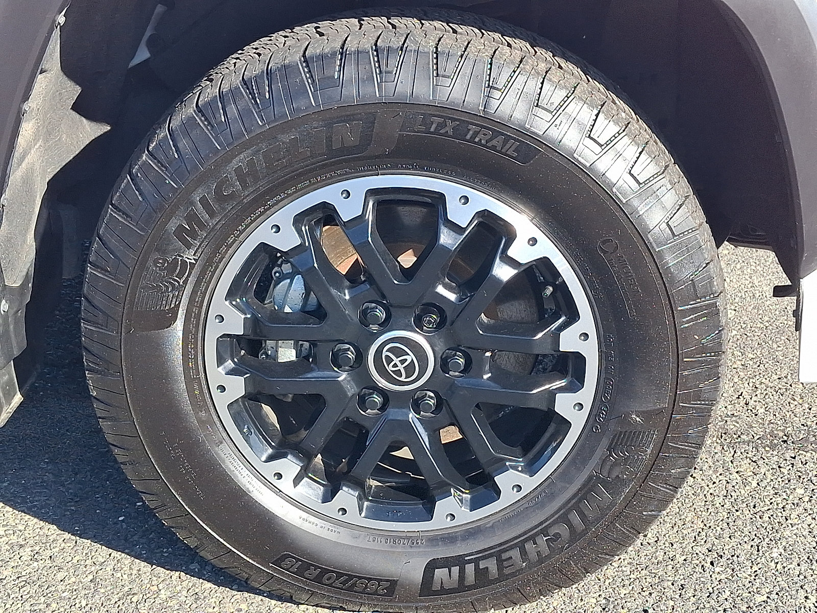 Used 2024 Toyota Tundra SR5 w/ TRD Off-Road Package AWD/4WD image 9