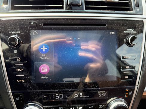 Used 2019 Subaru Outback 2.5i Touring image 21