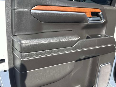 Used 2023 GMC Sierra 1500 Denali w/ Technology Package image 24