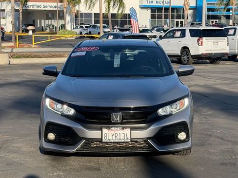 Used 2019 Honda Civic EX image 2