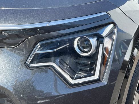 Used 2024 Kia Niro Wind FWD image 49