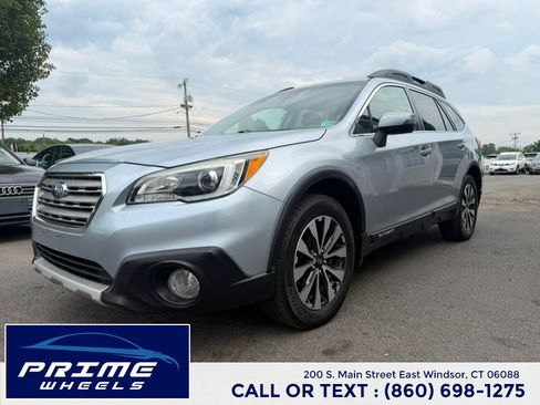 Used 2015 Subaru Outback 2.5i Limited AWD/4WD image 3