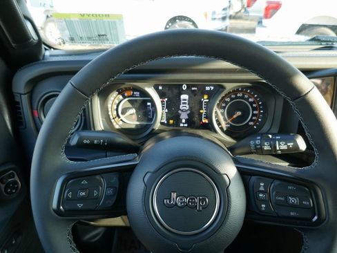 New 2026 Jeep Wrangler Unlimited Rubicon image 21