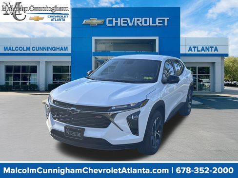 New 2026 Chevrolet Trax RS w/ Driver Confidence Package image 1