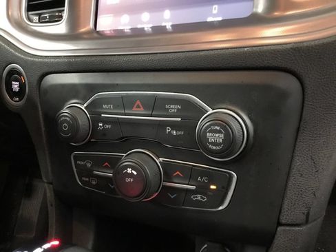 Used 2023 Dodge Charger SXT RWD image 22