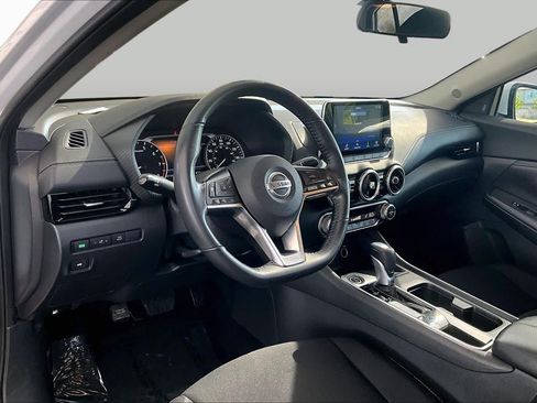 Used 2021 Nissan Sentra SV FWD image 16