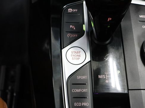 Used 2024 BMW X3 sDrive30i w/ Premium Package image 18