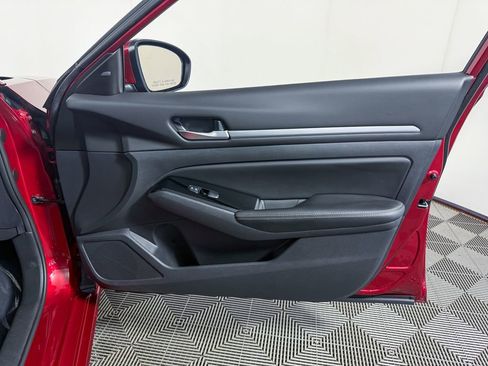 Certified 2023 Nissan Altima 2.5 SV image 41