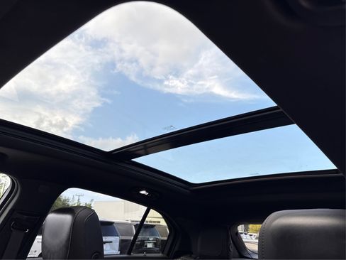 Used 2023 Cadillac XT4 Sport FWD image 29