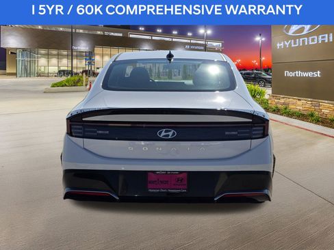 Certified 2025 Hyundai Sonata SEL image 8