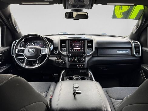Used 2019 RAM 1500 Big Horn AWD/4WD image 11