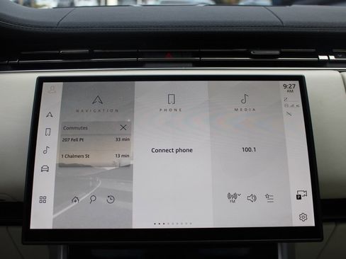 Used 2023 Land Rover Range Rover SE image 23