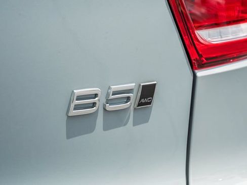 New 2026 Volvo XC40 B5 Core w/ Protection Package Premier AWD/4WD image 9