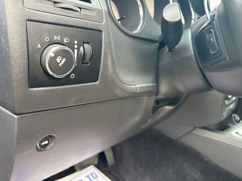 Used 2013 Dodge Challenger R/T Plus image 16