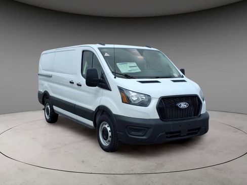 New 2026 Ford Transit 150 Low Roof RWD image 20