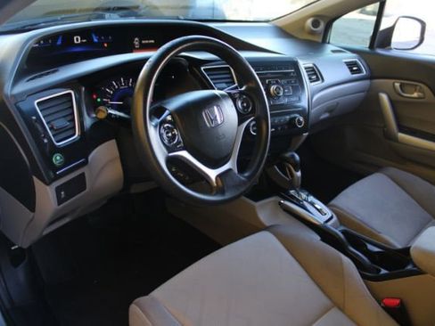 Used 2013 Honda Civic LX image 12