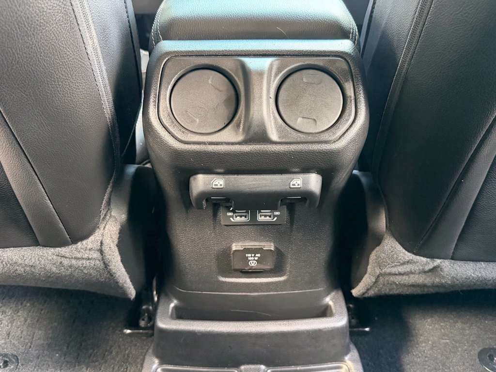 Used 2023 Jeep Wrangler Unlimited Sahara w/ Cold Weather Group AWD/4WD image 52
