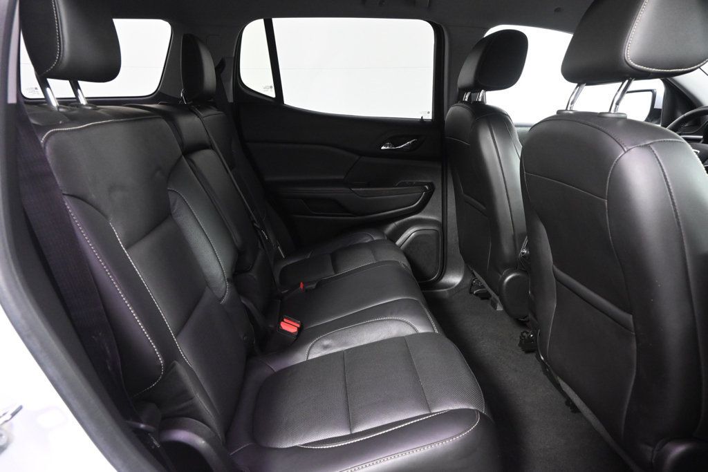 Used 2017 GMC Acadia SLT AWD/4WD image 18