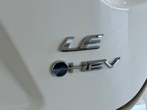 Used 2026 Toyota Corolla LE image 26