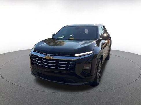 Used 2025 Chevrolet Equinox LT image 7