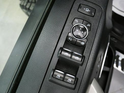 Used 2020 Ford F350 Lariat image 15