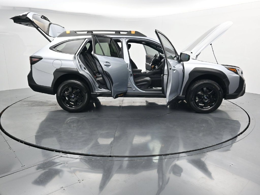 Used 2022 Subaru Outback Wilderness AWD/4WD image 38