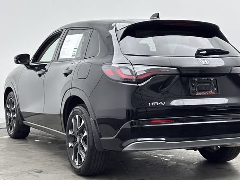 Used 2026 Honda HR-V EX-L image 6