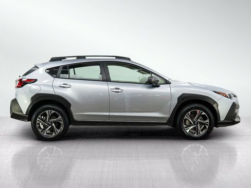 Used 2024 Subaru Crosstrek 2.0i Premium AWD/4WD image 6