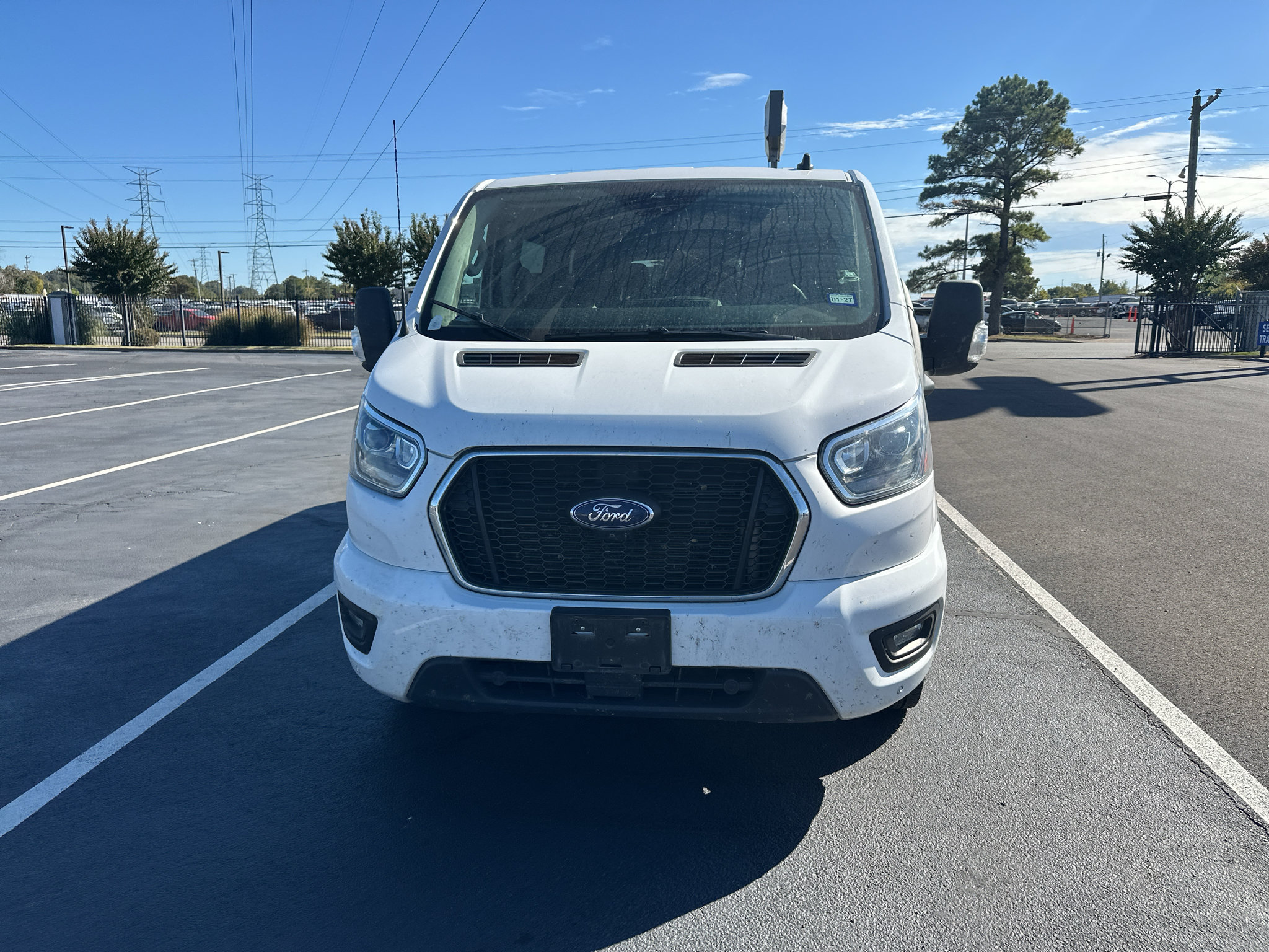 Used 2023 Ford Transit 350 XLT RWD image 2
